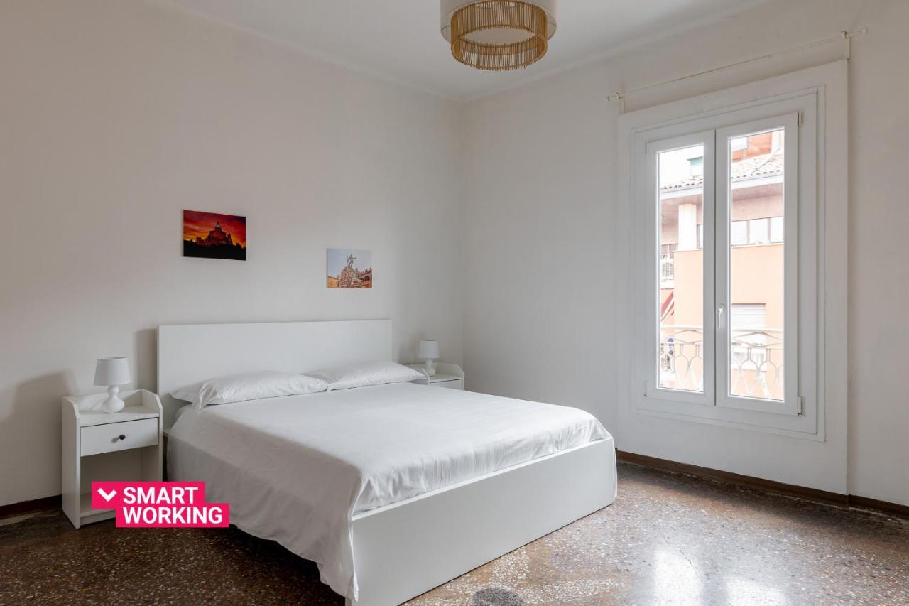 Alessandrini Apartment Alla Finestrella By Wonderful Italy Bologne Extérieur photo
